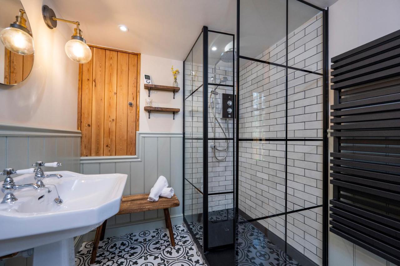 Buttercup Cottage, Hartest 외부 사진
